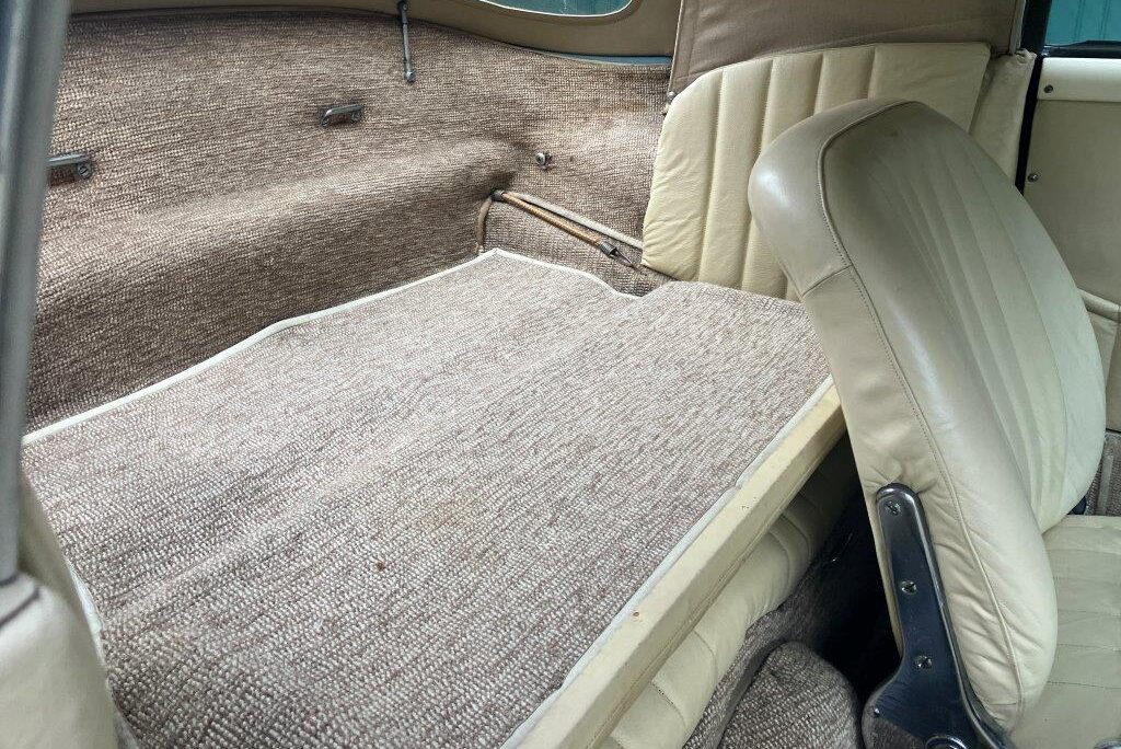 Porsche 356 A T 2 Super Collectiblecars Wittner (15)