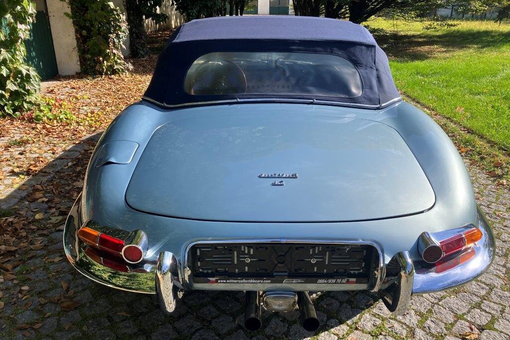 Collectiblecars Wittner Jaguar E Type Roadster (19)