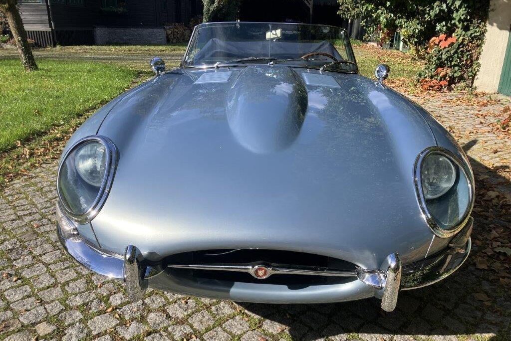 Collectiblecars Wittner Jaguar E Type Roadster (40)