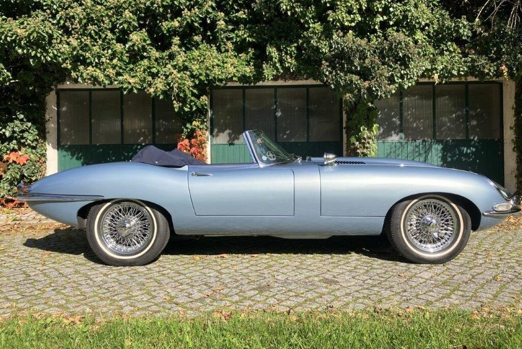 Collectiblecars Wittner Jaguar E Type Roadster (42)