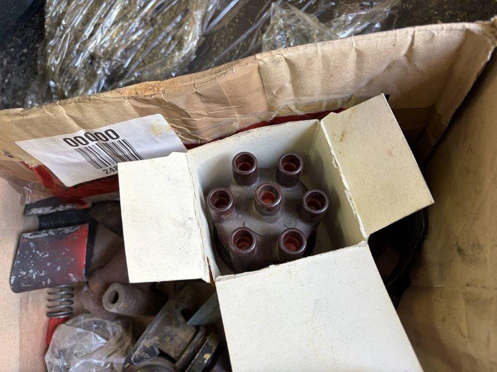 Alfa Romeo Teile – Bild 38