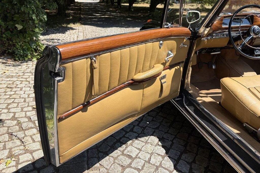 Wittner Collectiblecars Mercedes 220 S Cabriolet 1958 (21)