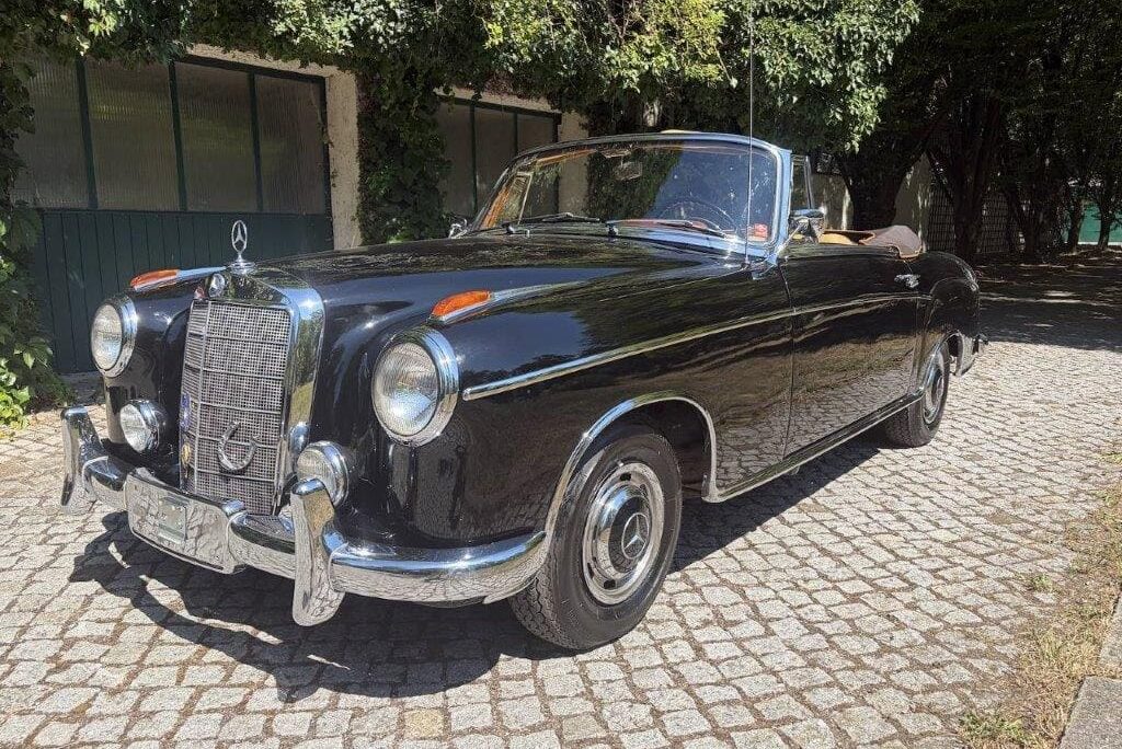 Wittner Collectiblecars Mercedes 220 S Cabriolet 1958 (35)