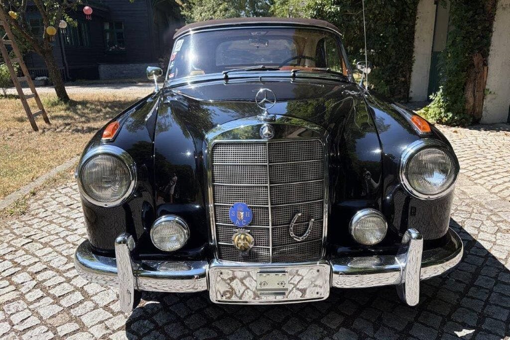 Wittner Collectiblecars Mercedes 220 S Cabriolet 1958 (6)