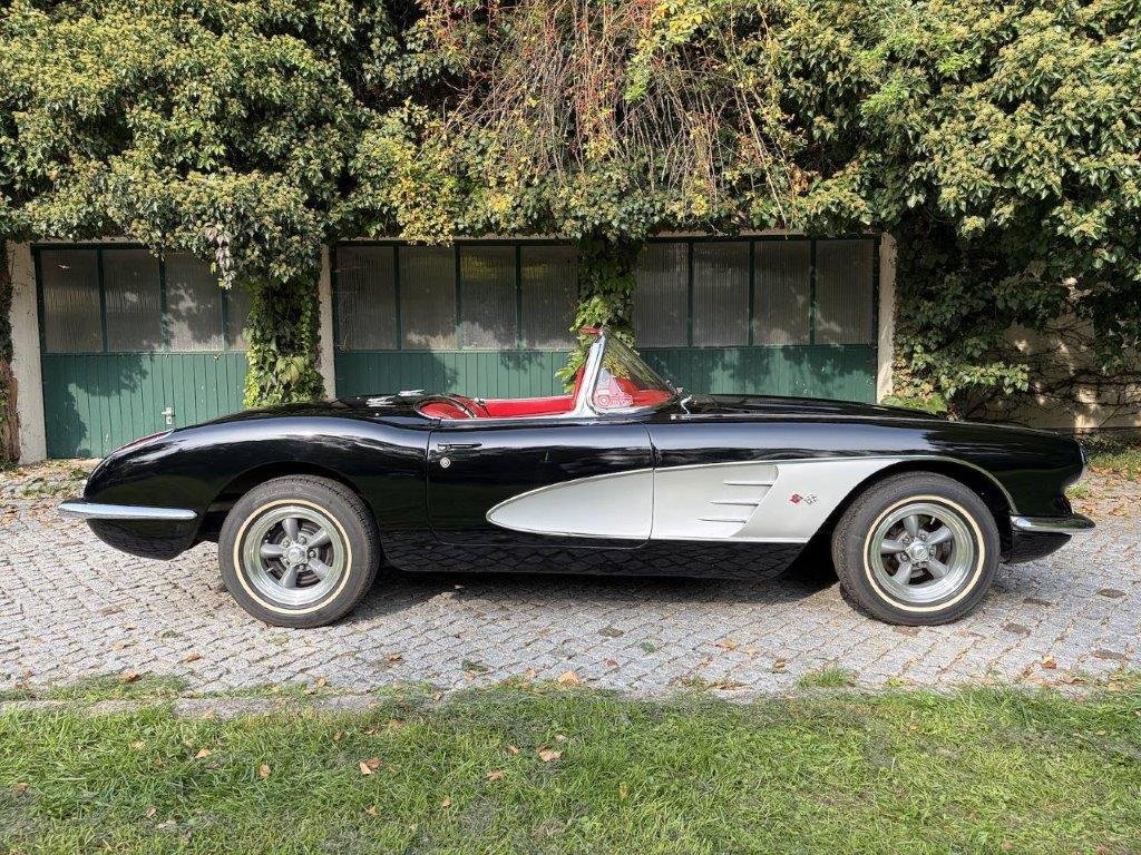 Collectiblecars Wittner Corvette 1959 (13)