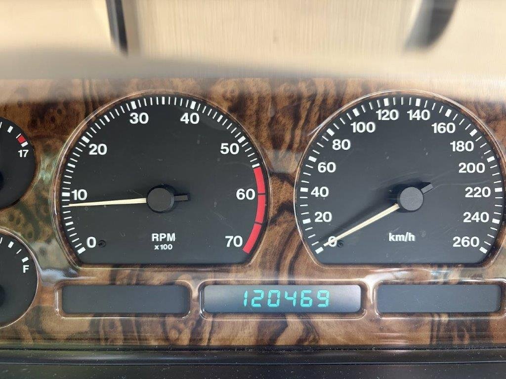 Jaguar XJR Kombiinstrument mit Drehzahlmesser, Tacho und Kilometerstand