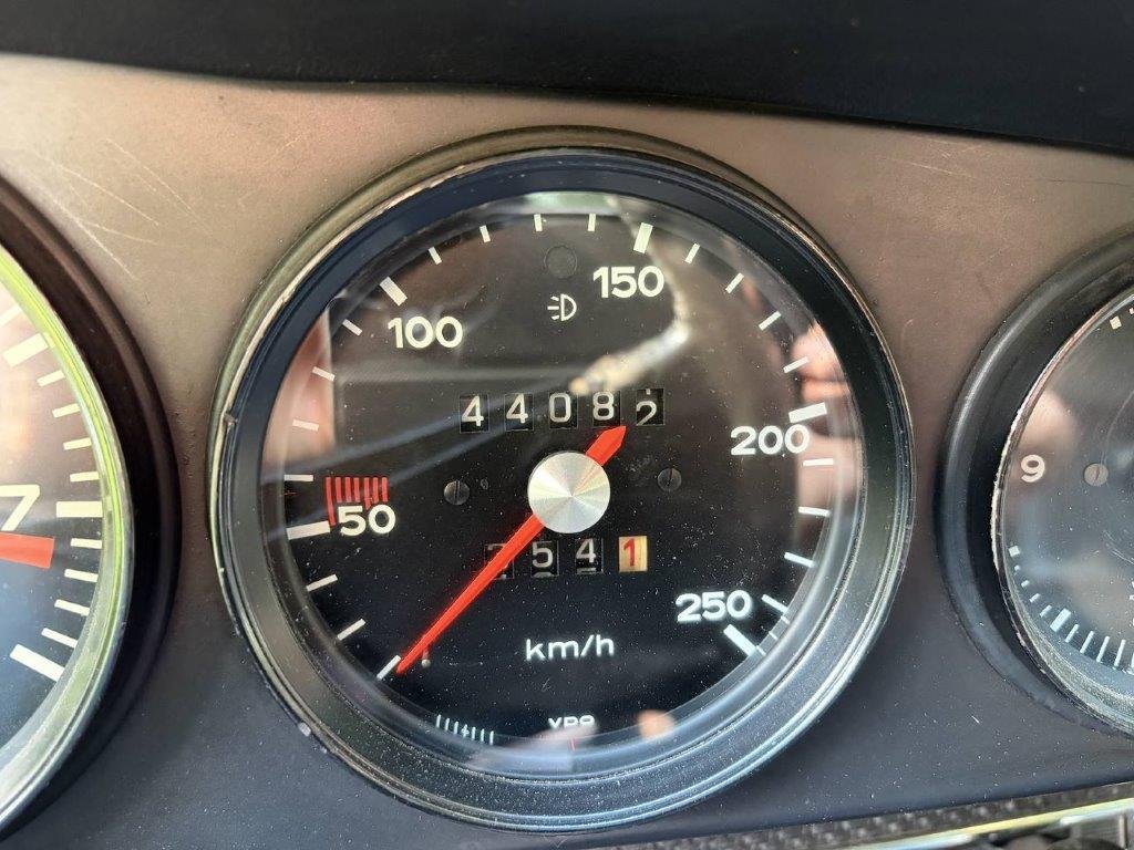 Porsche 911 S 2.2 Targa Tachometer mit Kilometerstand