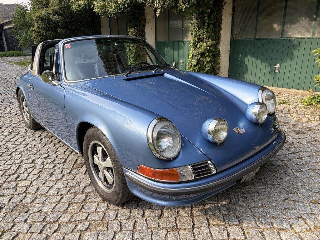Porsche 911 S Targa offen Frontansicht schräg von rechts