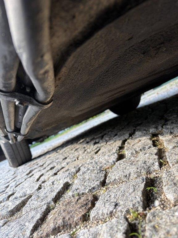 Porsche 911 S Targa Unterboden Seitenansicht